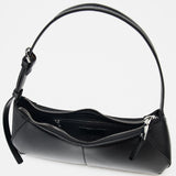 Karolína | Crossbody kabelka ve tvaru půlměsíce