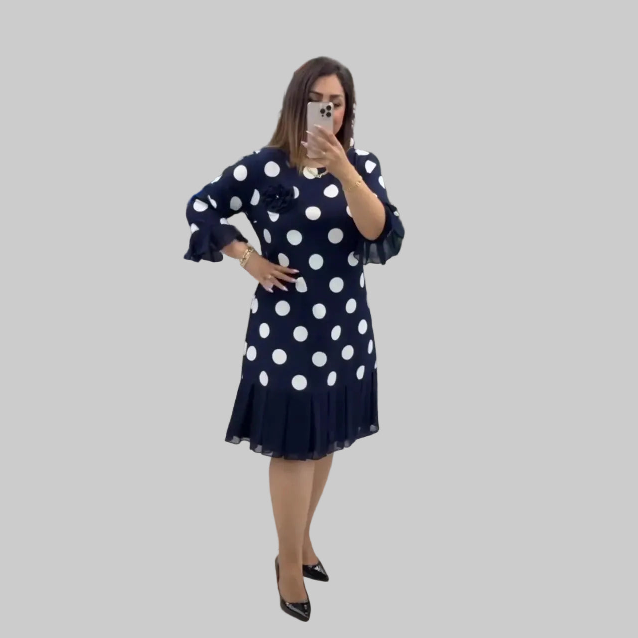 Dana | Elegantní retro šaty s puntíky a plisováním