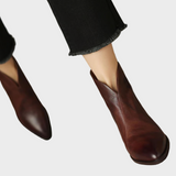Viktorie | Dámské luxusní kožené kotníkové boty s elegantním výřezem