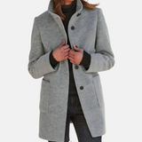 Hana | Kamila – Klasický trenchcoat pro nadčasovou zimní eleganci