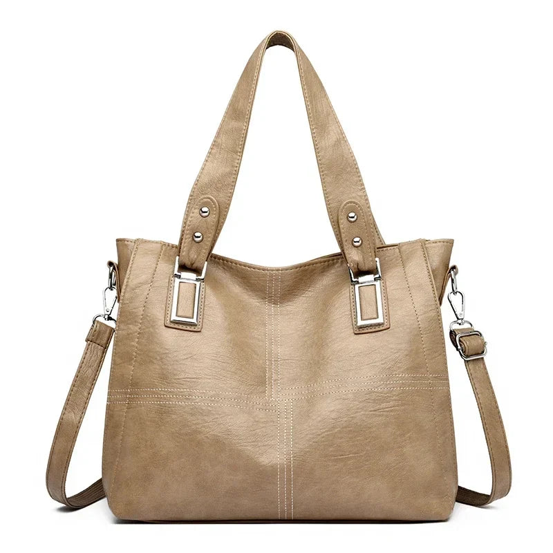 Natálie | Hladká crossbody kabelka s priestranným tvarom