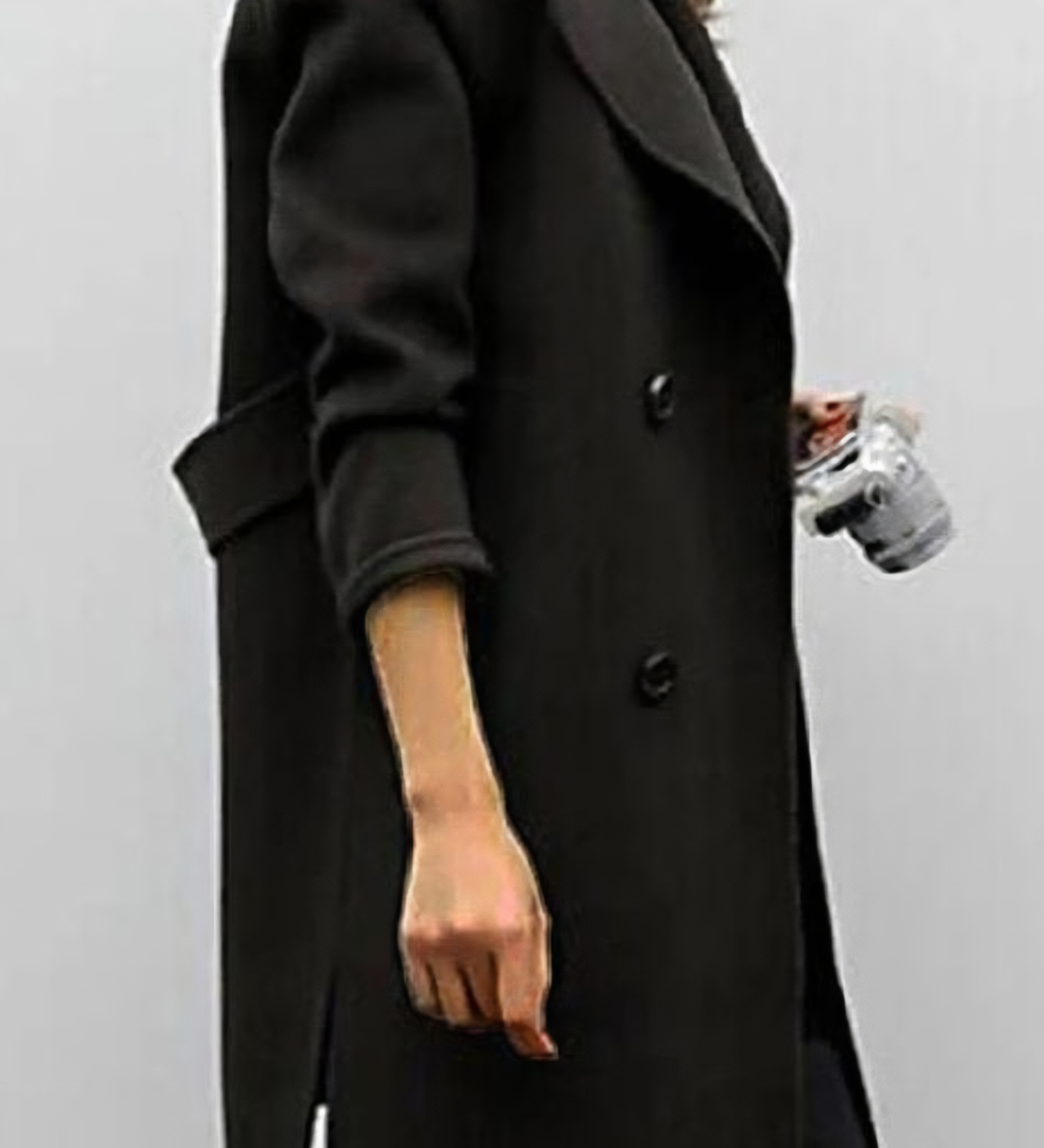 Kristina | Ivana – Klasický trench coat pro moderní eleganci a hřejivé pohodlí
