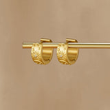Stella | Zlaté kruhové náušnice s nebeským motivem
