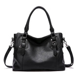 Tereza | Elegantní crossbody kabelka s jemným vzhledem