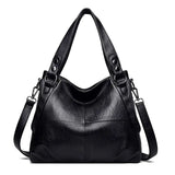 Vilma | Prostorná hladká crossbody kabelka